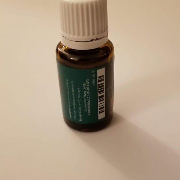 $42.43 Retail Young Living Myrtle 15mL Essential Oil USA Authentic YL YLEO New - Picture 3 of 4